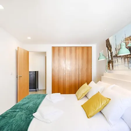 Familiar No Centro Historico - Afonso Henriques *