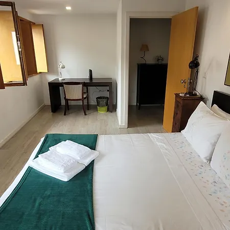 Familiar No Centro Historico - Afonso Henriques